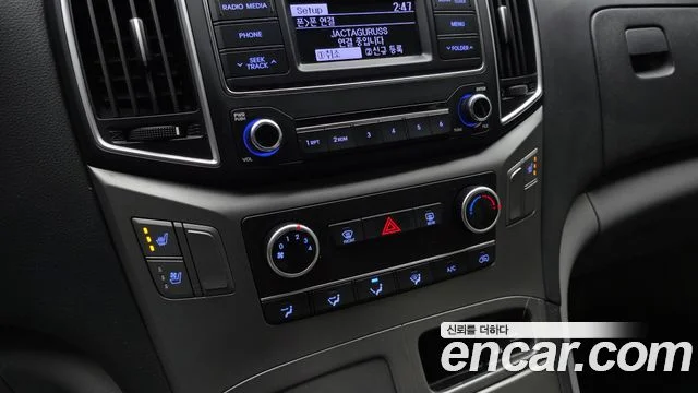 2019 Hyundai Grand Starex (New)