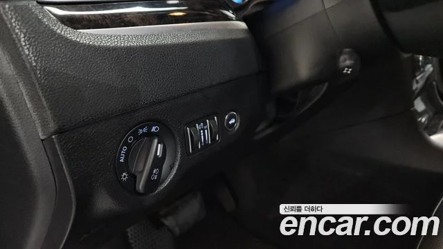 2012 Chrysler 더 뉴 300C