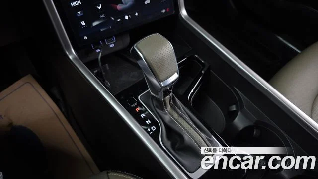 2023 KG Mobility Torres