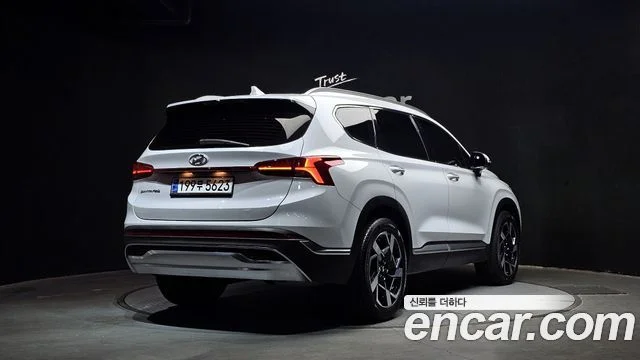 2021 Hyundai Santa Fe (New)