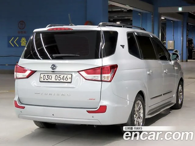 2015 KG Mobility 코란도 투리스모