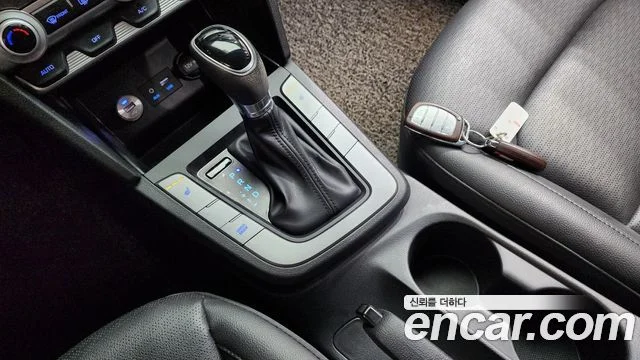 2018 Hyundai 더 뉴 아반떼 AD