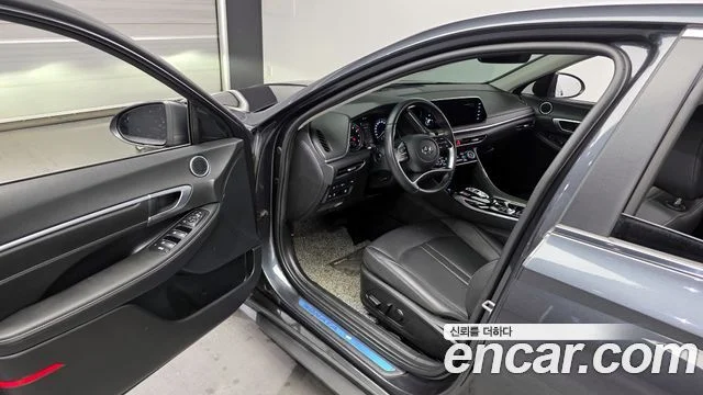 2022 Hyundai Sonata (DN8)