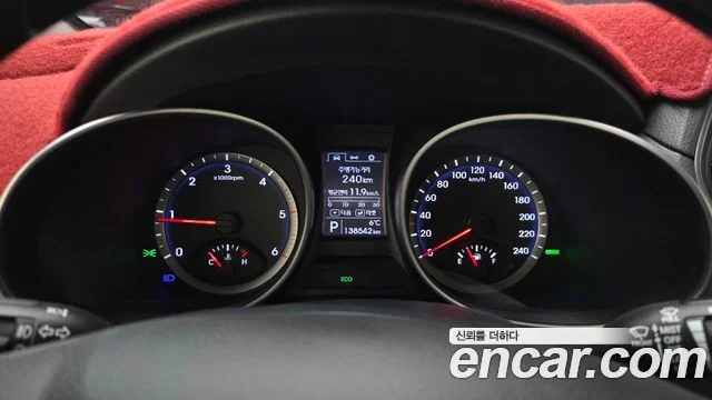 2015 Hyundai Santa Fe (DM)