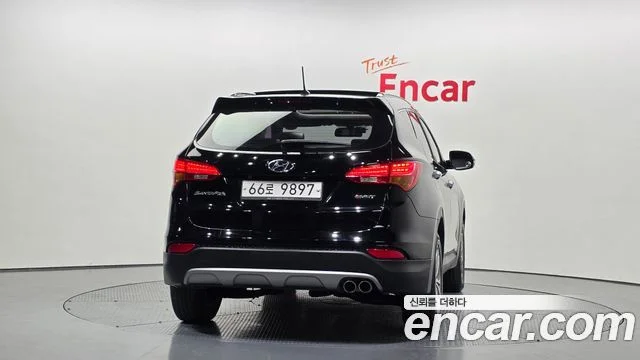 2015 Hyundai Santa Fe (DM)