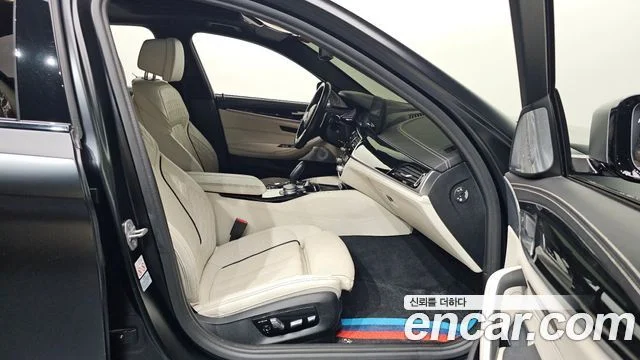 2021 BMW 5 Series (G30)