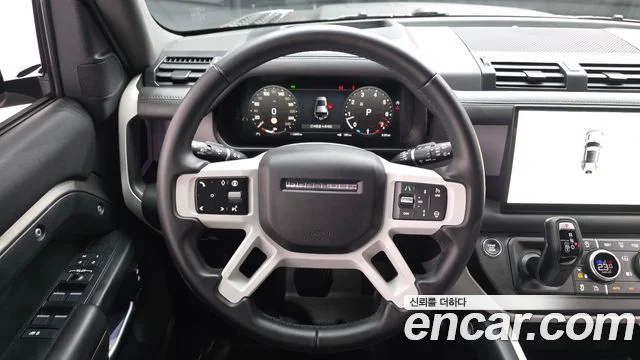 2025 Land Rover Defender (L663)