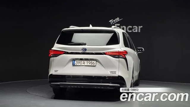 2024 도요타 시에나 4세대