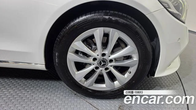 2020 Mercedes-Benz C-클래스 W205