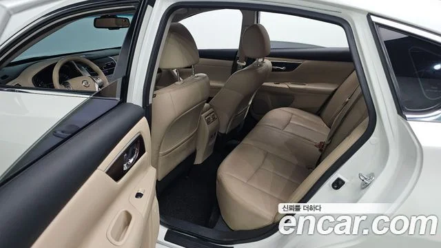 2016 Nissan 알티마