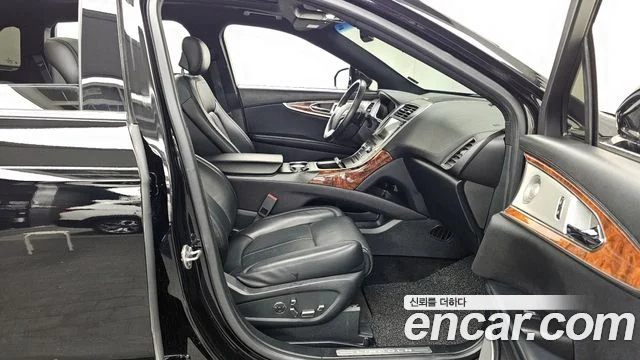 2018 Lincoln MKX 2세대