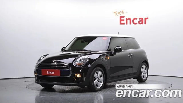 2016 MINI Cooper