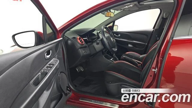 2018 Renault Korea Clio