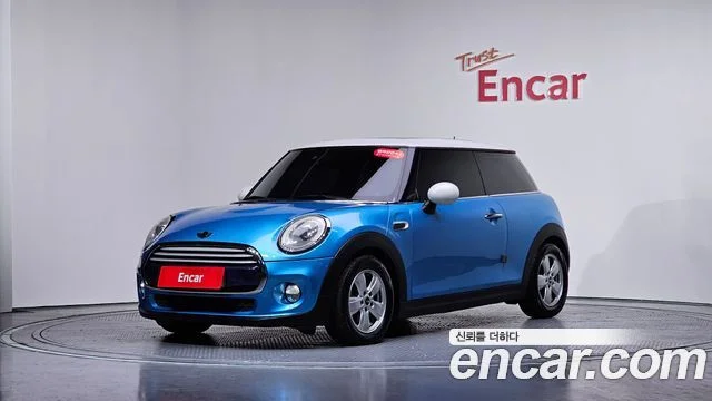 2015 MINI Cooper
