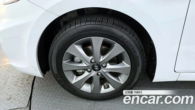 2019 Hyundai 엑센트(신형)