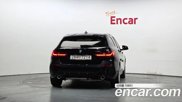 2020 BMW 1 Series (F40)