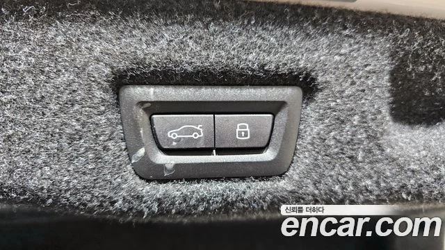 2024 BMW 5 Series (G60)