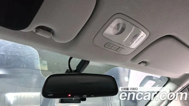 2018 Hyundai Grand Starex (New)