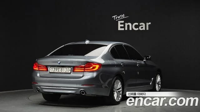 2019 BMW 5 Series (G30)