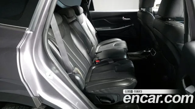 2021 Hyundai Santa Fe (New)