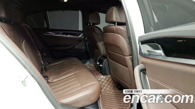 2023 BMW 5 Series (G30)