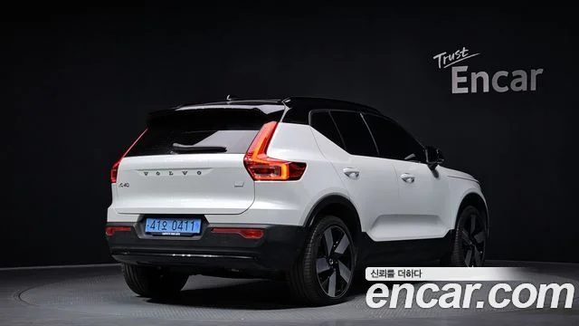 2024 Volvo XC40 리차지