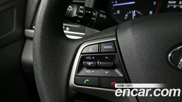 2017 Hyundai 아반떼 AD