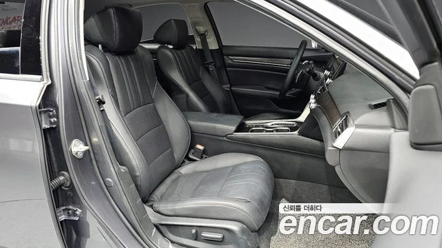 2019 Honda 어코드 10세대