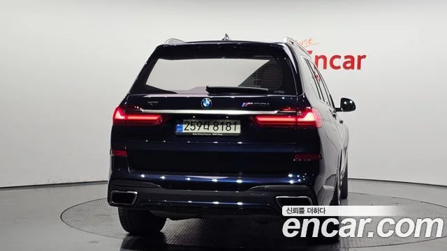 2021 BMW X7 (G07)