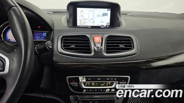 2014 Renault Korea 뉴SM3