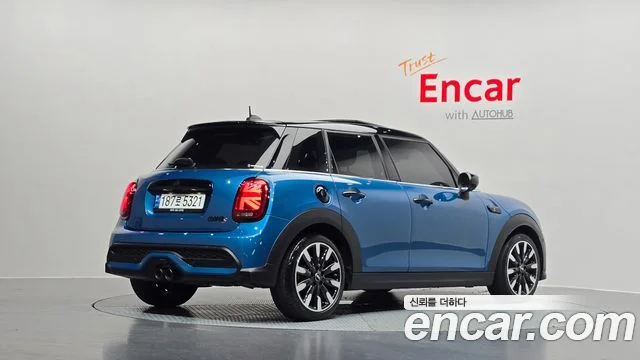 2022 MINI Cooper S