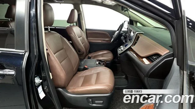 2019 도요타 시에나