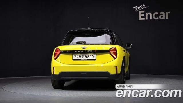 2024 MINI Cooper S Gen.4
