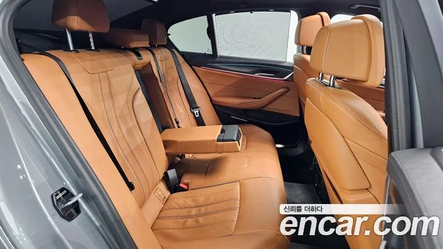 2022 BMW 5 Series (G30)