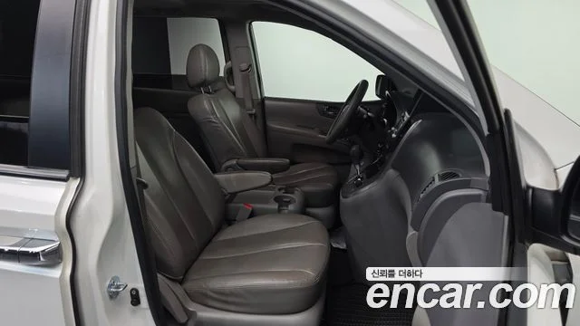 2012 Kia 카니발 R