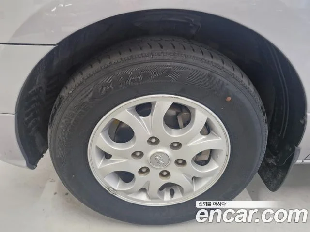 2014 Hyundai Grand Starex