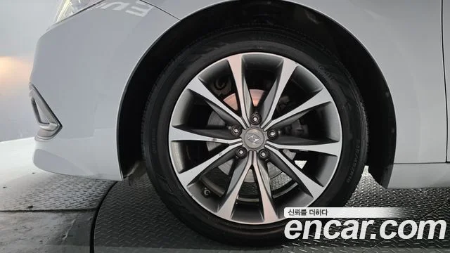 2016 Hyundai Grandeur (HG)