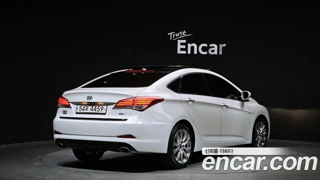 2012 Hyundai i40 살룬