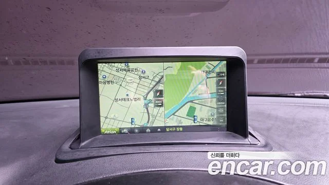 2014 Hyundai Grand Starex