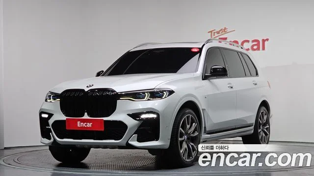 2022 BMW X7 (G07)