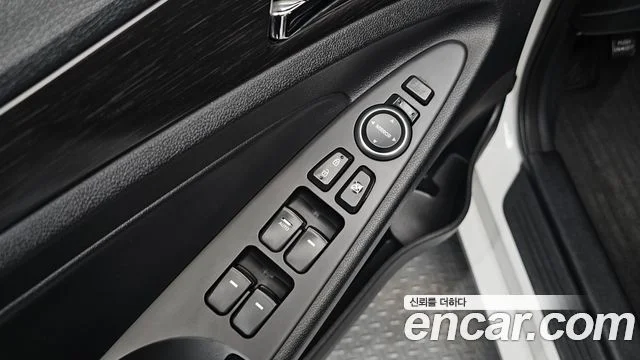 2013 Hyundai 쏘나타 더 브릴리언트