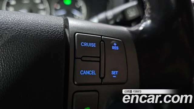 2017 Hyundai Grand Starex