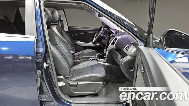 2015 KG Mobility Tivoli