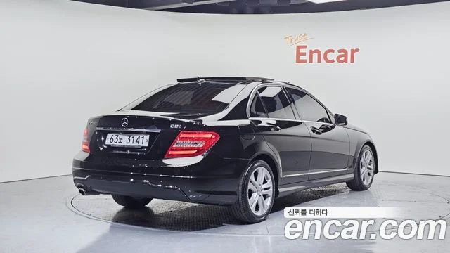2013 Mercedes-Benz C-클래스 W204