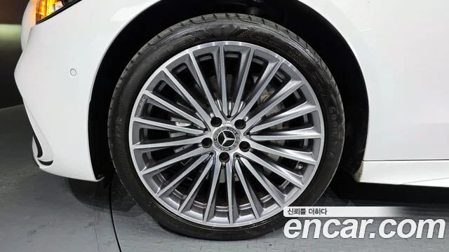 2022 Mercedes-Benz C-클래스 W206