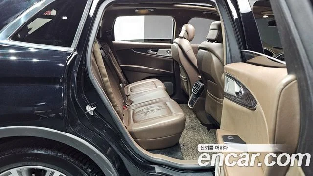 2018 Lincoln MKX 2세대