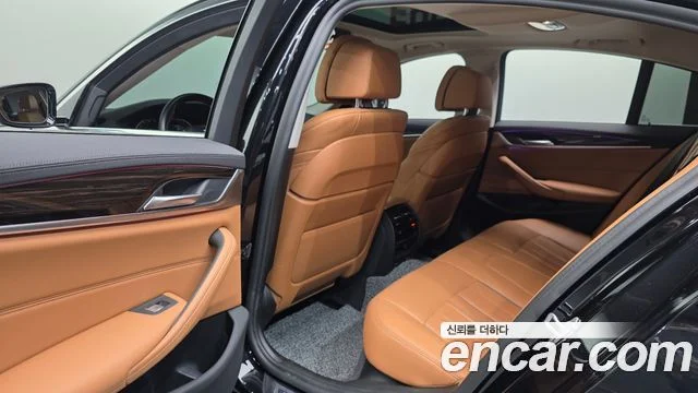 2021 BMW 5 Series (G30)