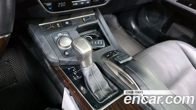 2016 Lexus 뉴 ES300h