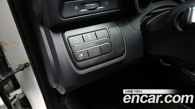 2016 KG Mobility 티볼리 에어