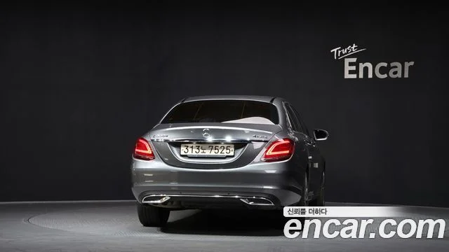 2021 Mercedes-Benz C-클래스 W205